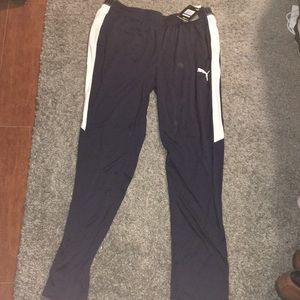 XL Puma Navy slim fit sweats